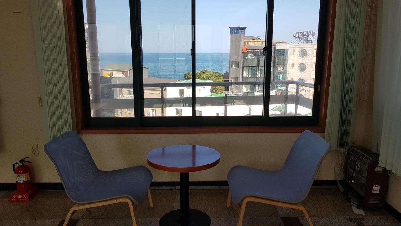 ثوتْسو Lighthouse Beach Motel المظهر الخارجي الصورة